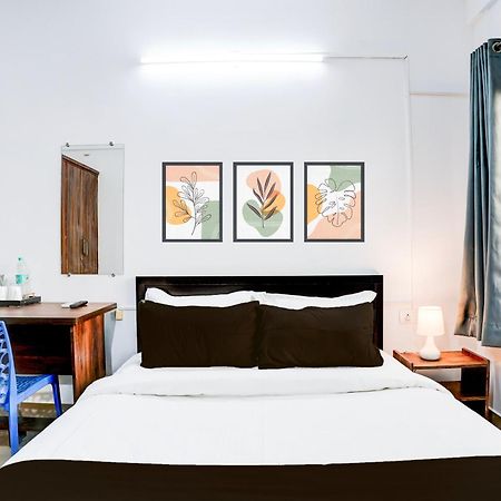 Super Hotel O Whitefield Bangalore Bagian luar foto